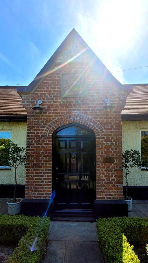 The Old School B&B Chichester Luaran gambar