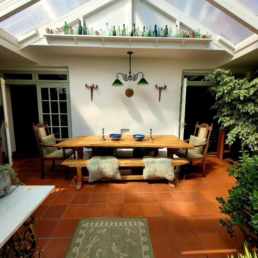 The Old School B&B Chichester Luaran gambar