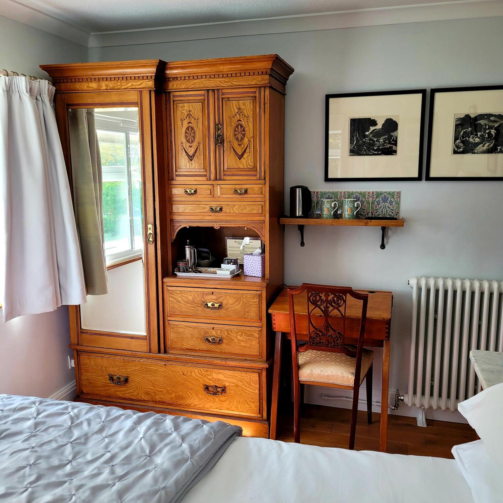 The Old School B&B Chichester Bilik gambar